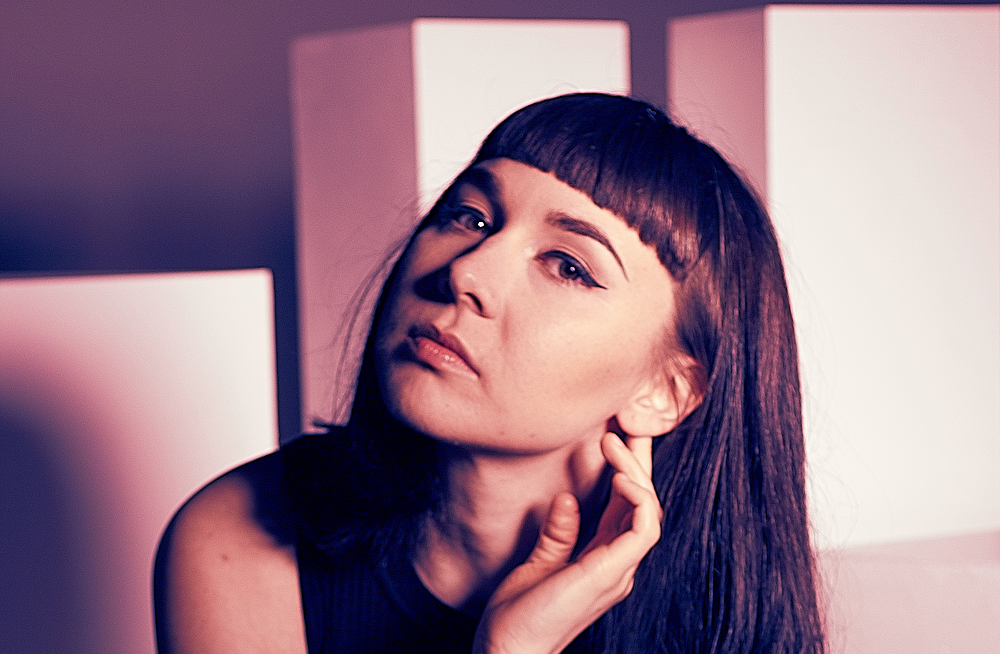 Natalie McCool – CRAZY TOUR STORIES