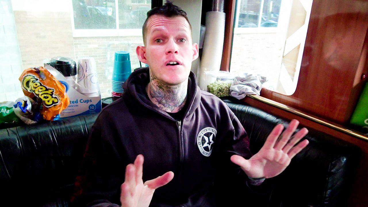 Carnifex’s Scott Lewis – TOUR PRANKS Ep. 271 [VIDEO]