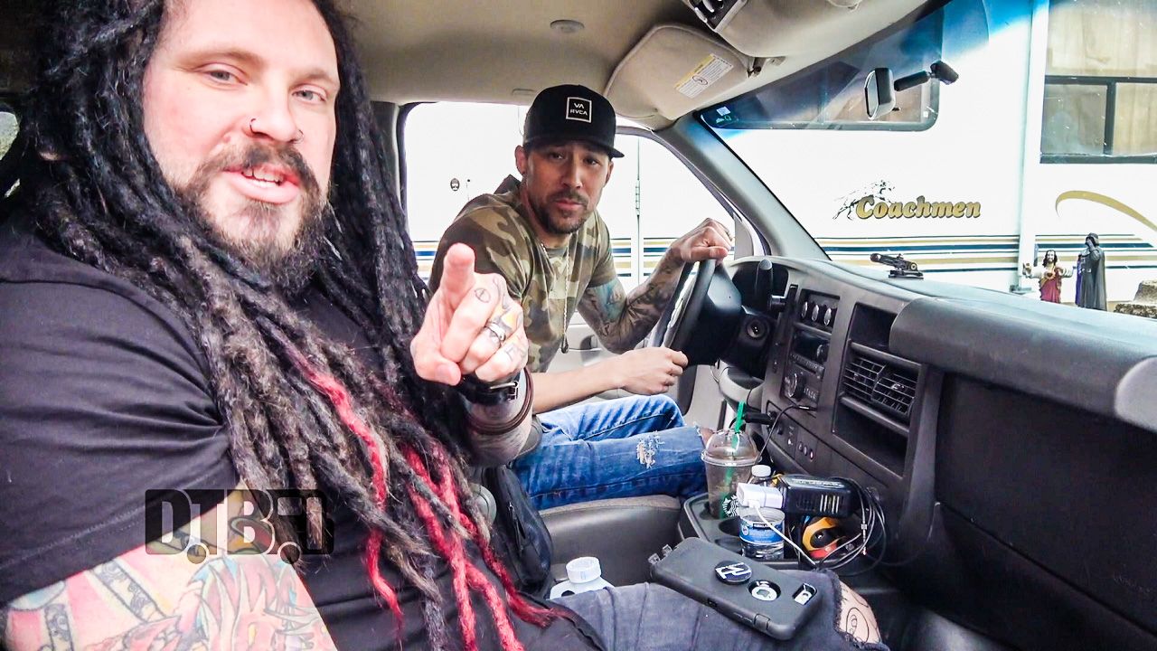 Random Hero – BUS INVADERS Ep. 1185 [VIDEO]