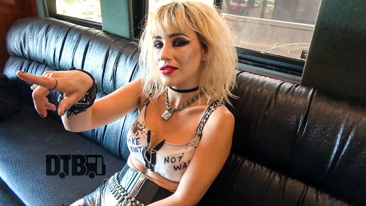 Barb Wire Dolls – TOUR TIPS (Top 5) Ep. 787 [VIDEO]