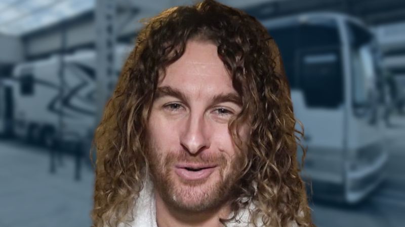 Airbourne – BUS INVADERS Ep. 1699 [VIDEO]