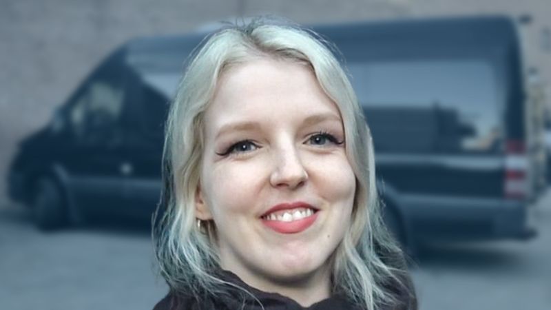 Sylvaine – BUS INVADERS Ep. 1695 [VIDEO]