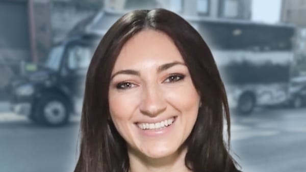 Delain - BUS INVADERS Ep. 1829 [VIDEO]