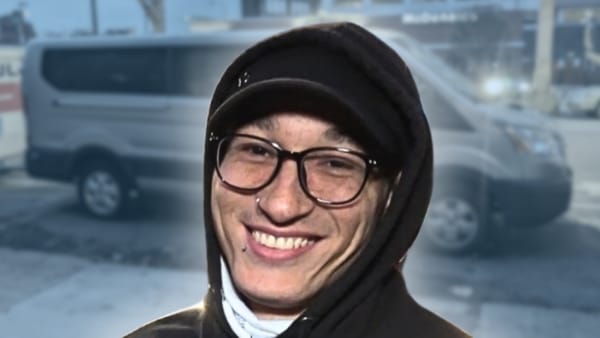 VRSTY - BUS INVADERS Ep. 1880 [VIDEO]