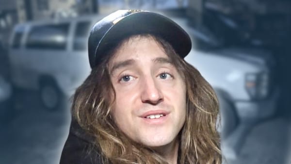 Take Offense - BUS INVADERS Ep. 1898 [VIDEO]