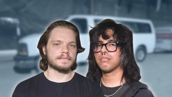 fromjoy - BUS INVADERS Ep. 2157 [VIDEO]