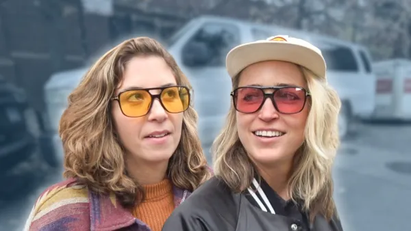 Weakened Friends - BUS INVADERS Ep. 2180 [VIDEO]