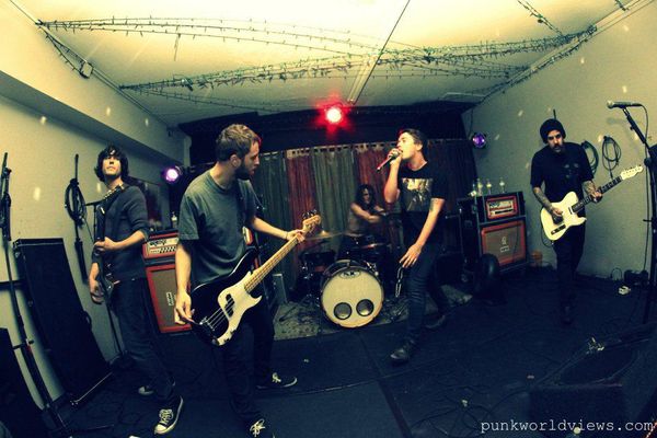 Currents – TOUR TIPS