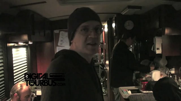 Devin Townsend – BUS INVADERS Ep. 312