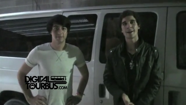 Action Item – BUS INVADERS Ep. 285