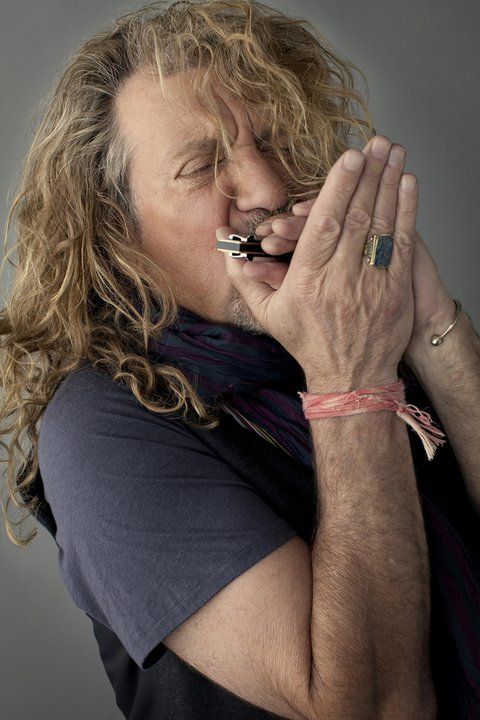 Robert Plant Announces the “Sensation Space Shifters Tour”