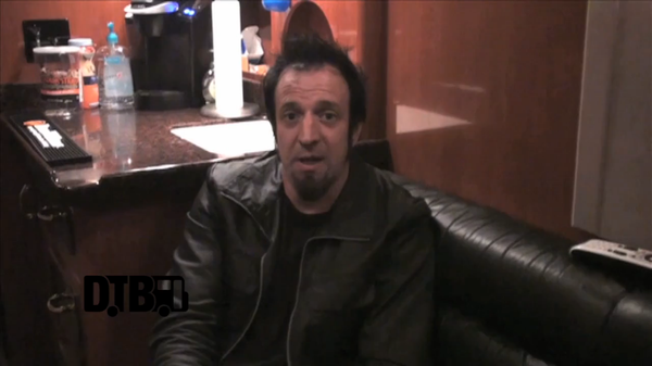 Drowning Pool – CRAZY TOUR STORIES [VIDEO]
