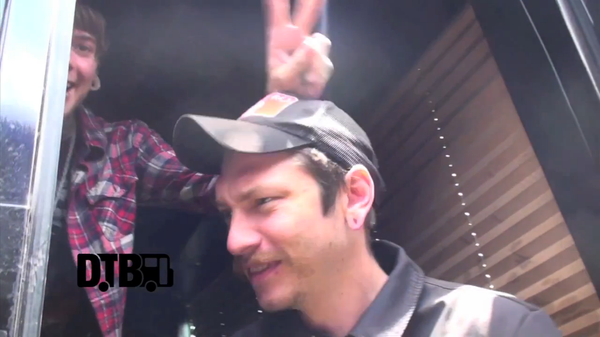 Never Shout Never – BUS INVADERS Ep. 476 [VIDEO]