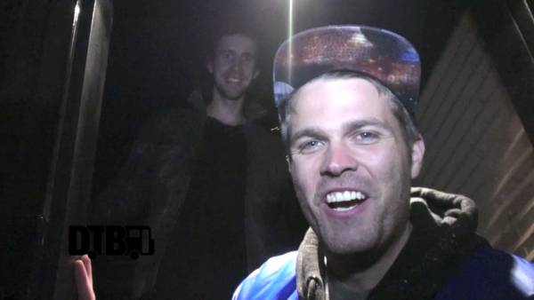 3Oh!3 – BUS INVADERS Ep. 528