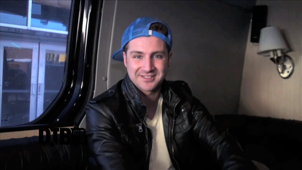 Secondhand Serenade – TOUR TIPS [VIDEO]
