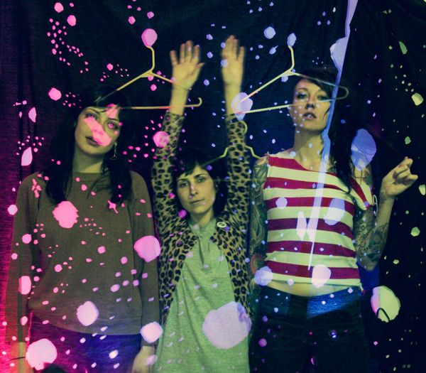 The Coathangers – TOUR TIPS