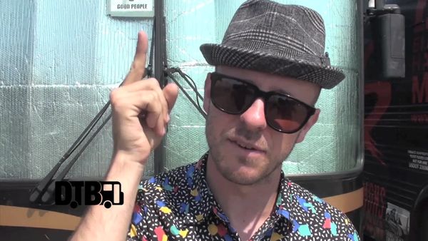 Wallpaper. – TOUR TIPS [VIDEO]
