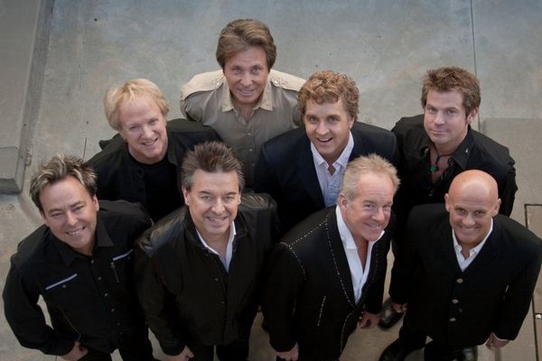 Chicago Announces U.S. and European Tours