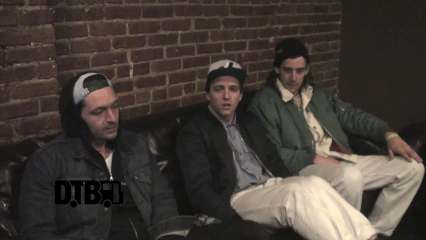 SKATERS – TOUR TIPS [VIDEO]