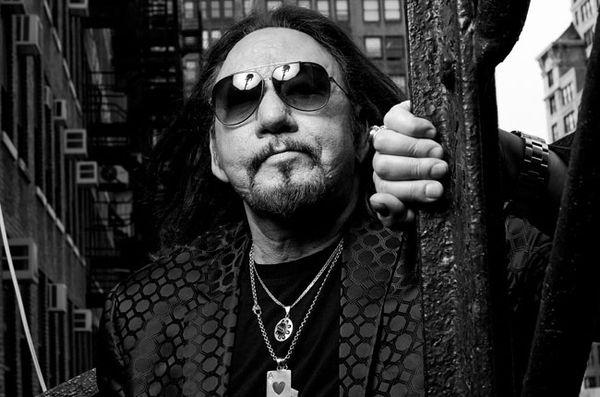 Ace Frehley Announces “Space Invader Tour”