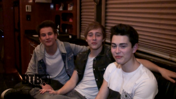 Before You Exit – TOUR PRANKS [VIDEO]