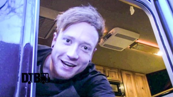 Mallory Knox – BUS INVADERS Ep. 776 [VIDEO]