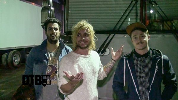 The Griswolds – BUS INVADERS Ep. 797 [VIDEO]