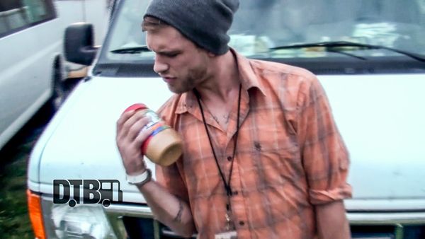 Knights of the Abyss – BUS INVADERS (The Lost Episodes) Ep. 52 [VIDEO]