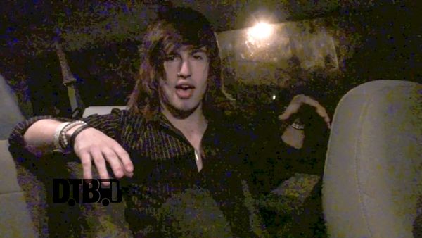 A Kidnap In Color – BUS INVADERS (The Lost Episodes) Ep. 106 [VIDEO]