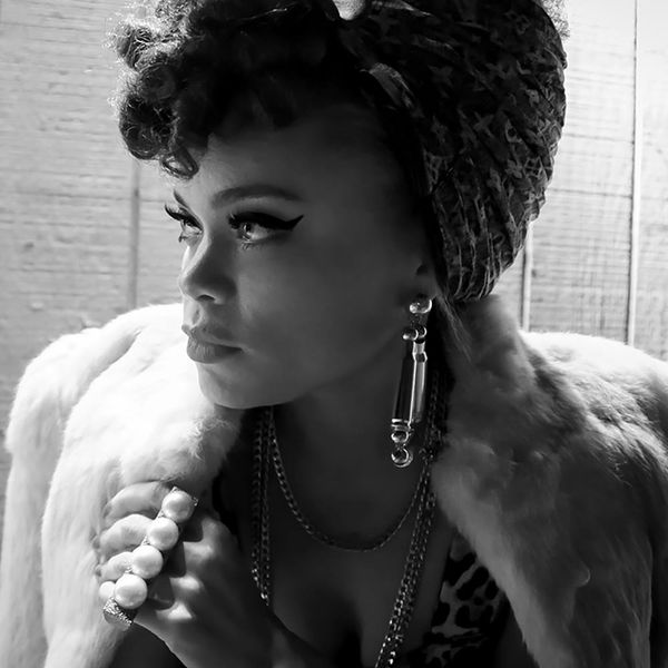 Andra Day Announces the North American “Cheers to the Fall Tour 2016”