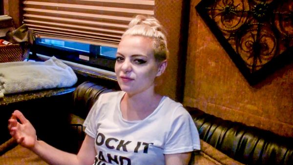 Kaya Stewart – DREAM TOUR Ep. 359 [VIDEO]