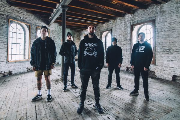 Lock & Key – CRAZY TOUR STORIES