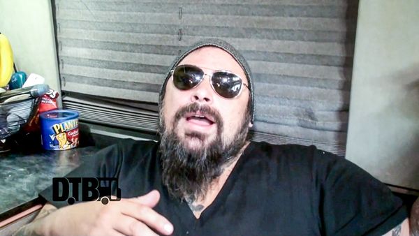 Seventh Day Slumber – CRAZY TOUR STORIES Ep. 384 [VIDEO]