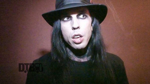 Vampires Everywhere! / Michael Vampire – CRAZY TOUR STORIES Ep. 428 [VIDEO]