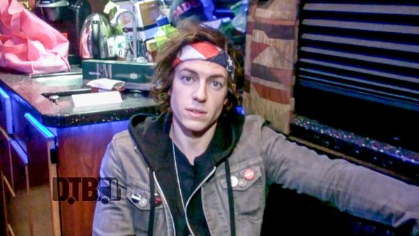 Young Rising Sons – CRAZY TOUR STORIES Ep. 430 [VIDEO]