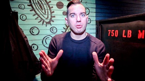 Anti-Flag’s Chris No. 2 – CRAZY TOUR STORIES Ep. 497 [VIDEO]
