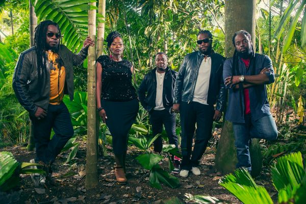 Morgan Heritage – CRAZY TOUR STORIES
