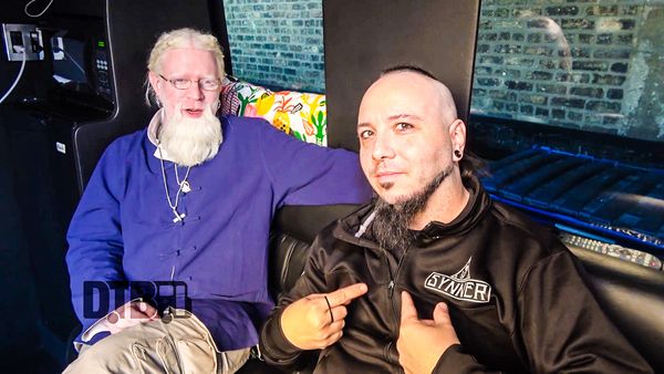 Gemini Syndrome – CRAZY TOUR STORIES Ep. 550 [VIDEO]