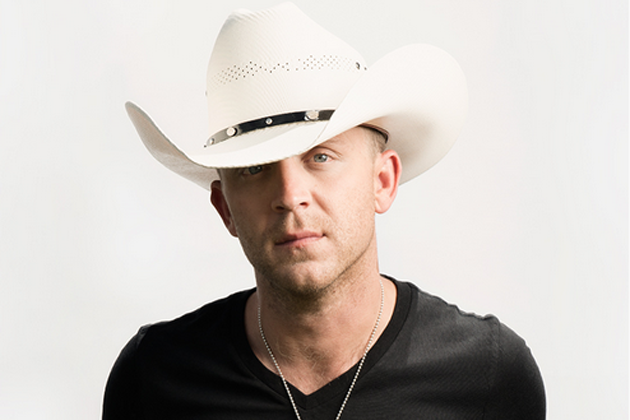 Justin Moore Announces the “Hell On A Highway Tour”