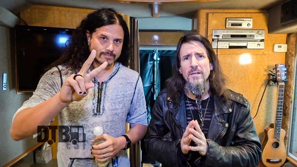 Sons of Apollo – BUS INVADERS Ep. 1276 [VIDEO]