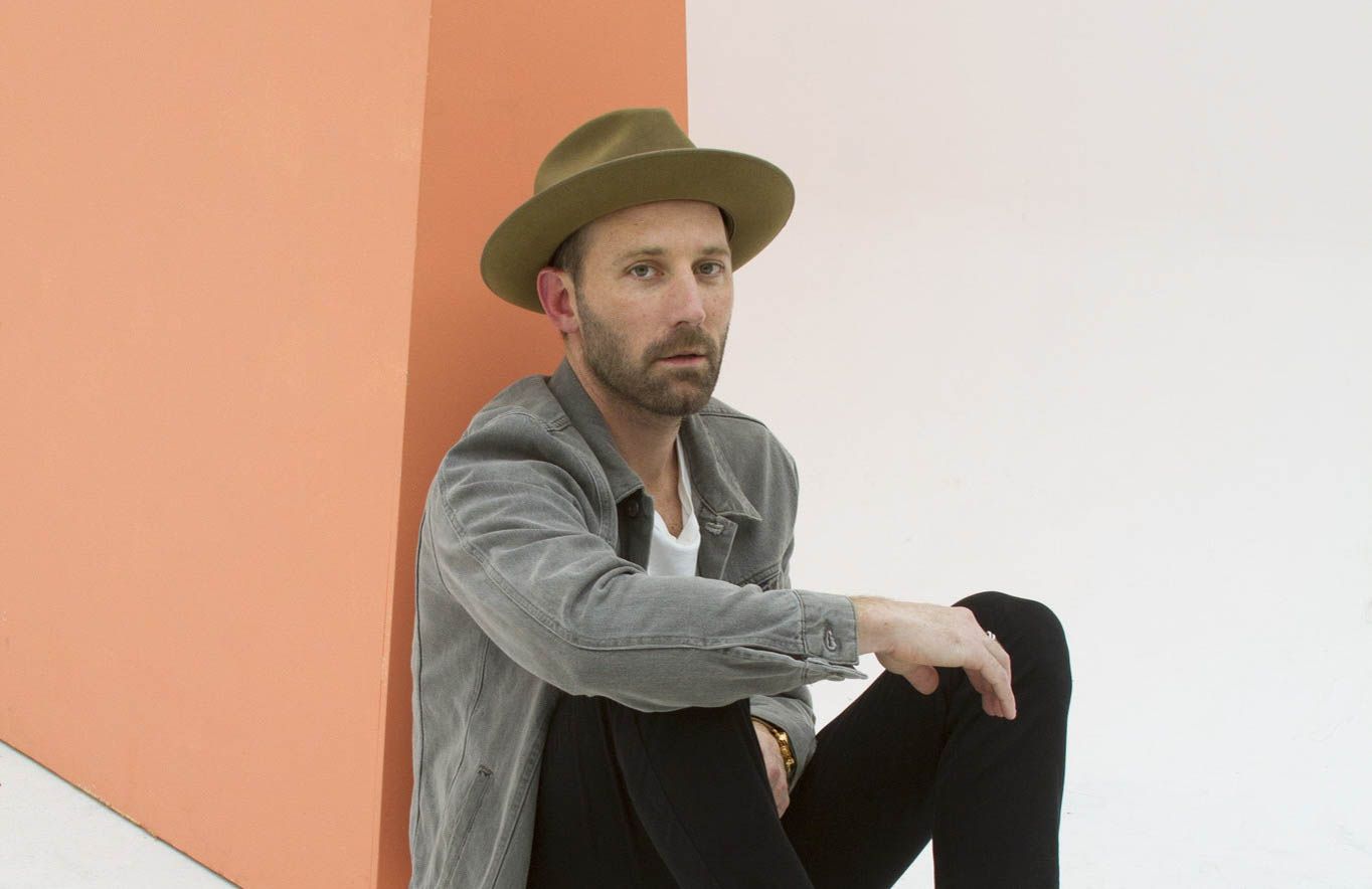 Mat Kearney Announces the “Crazytalk Tour” Digital Tour Bus